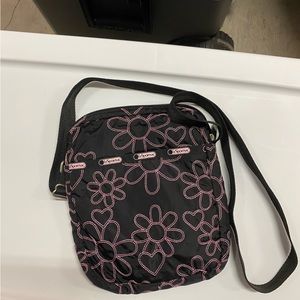 Lesportsac crossbody purse